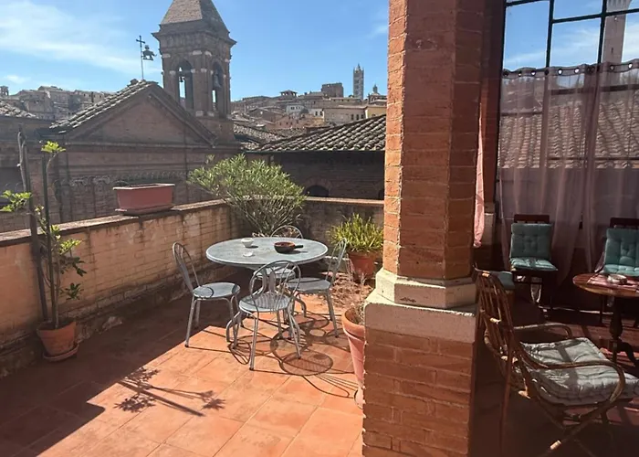 Alex Apartman Siena